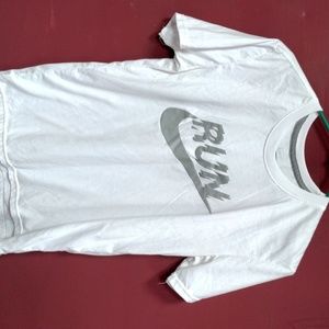 Nike T